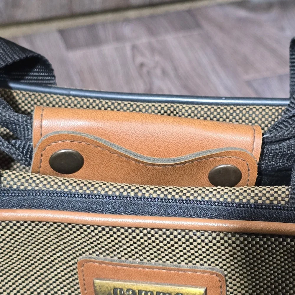 Gamma Travel Bag Luggage Carry‎ On Weekender Duffle Tan Black